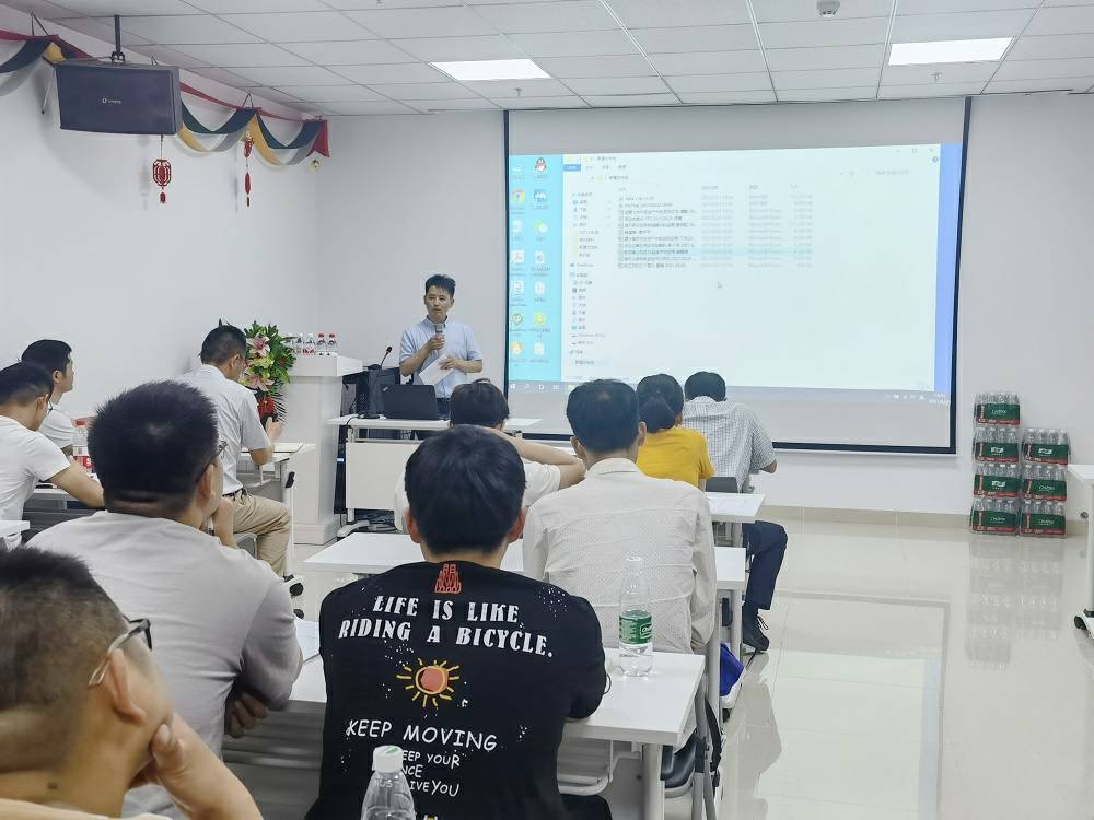 米兰官网·网站-米兰(中国)药业技术交流会 (3) - 副本.jpg